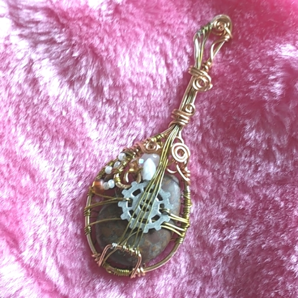 NWT Handcrafted Wire Wrapped Jasper Stone Guitar 🎸 Mandolin